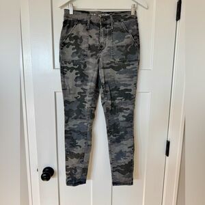 Mossimo Camouflage Super Stretch Denim High Rise Jegging